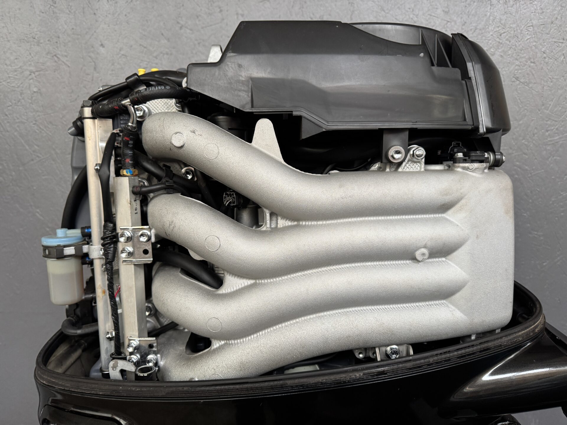 Suzuki DF115 – Bild 4