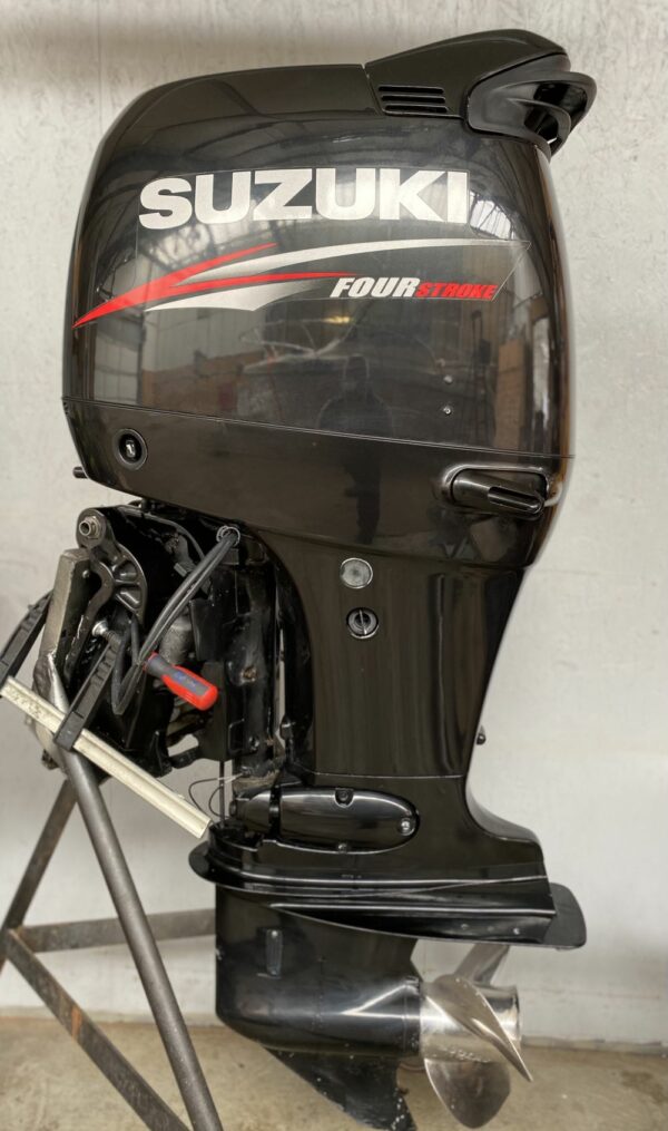Suzuki DF140 – Bild 5