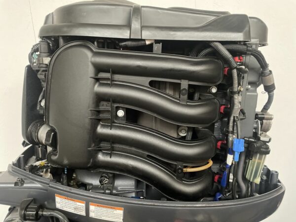 Yamaha F100D – Bild 7