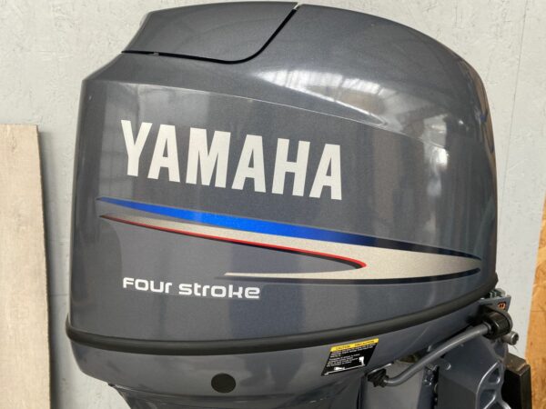 Yamaha F60 – Bild 3